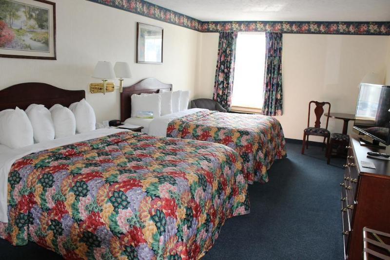 Days Inn By Wyndham Grayling Exterior foto