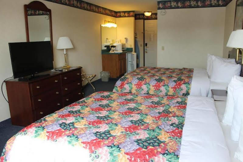 Days Inn By Wyndham Grayling Exterior foto