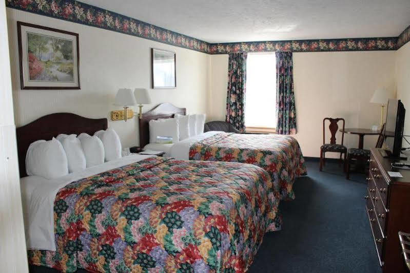 Days Inn By Wyndham Grayling Exterior foto