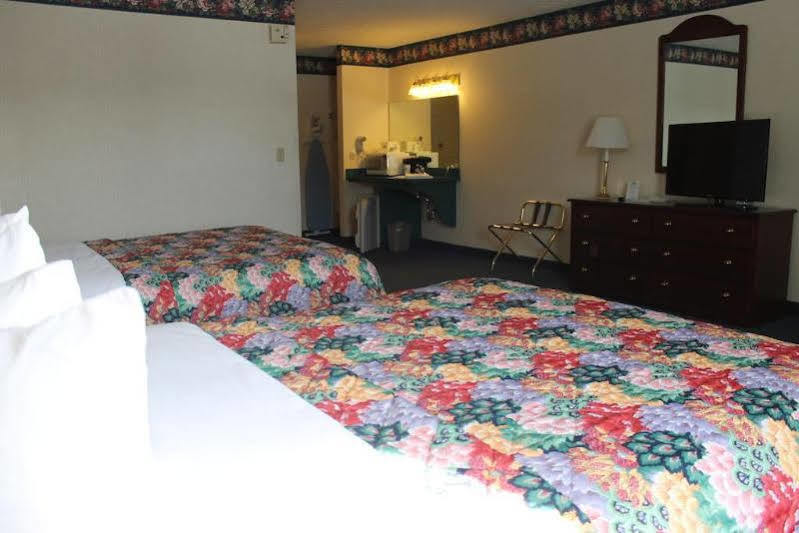 Days Inn By Wyndham Grayling Exterior foto